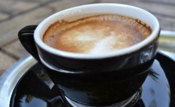 Per-perdere-peso-correggi-il-caff?-del-mattino-con-il-burro-770x470