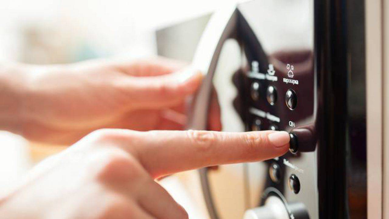 Il forno a microonde fa male alla salute?