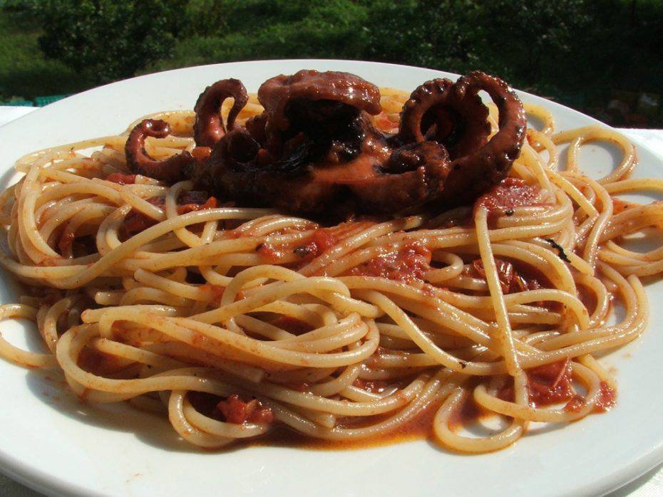 spaghetti con i moscardini