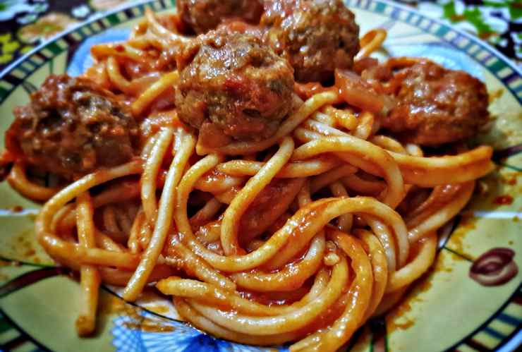 spaghetti e polpette, facile 