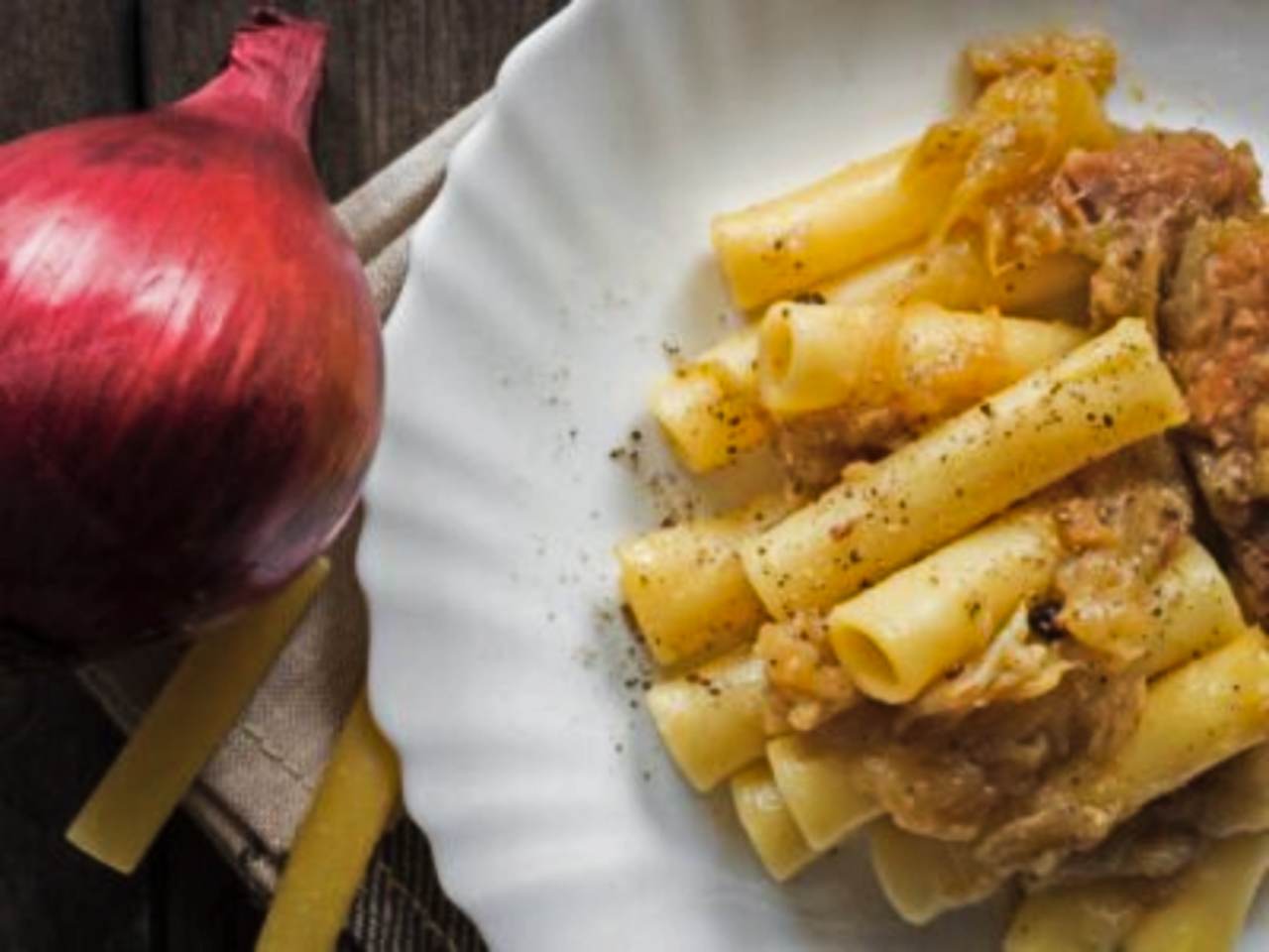 Genovese napoletana: quale carne scegliere per un piatto impeccabile (Fonte foto: Pixabay)