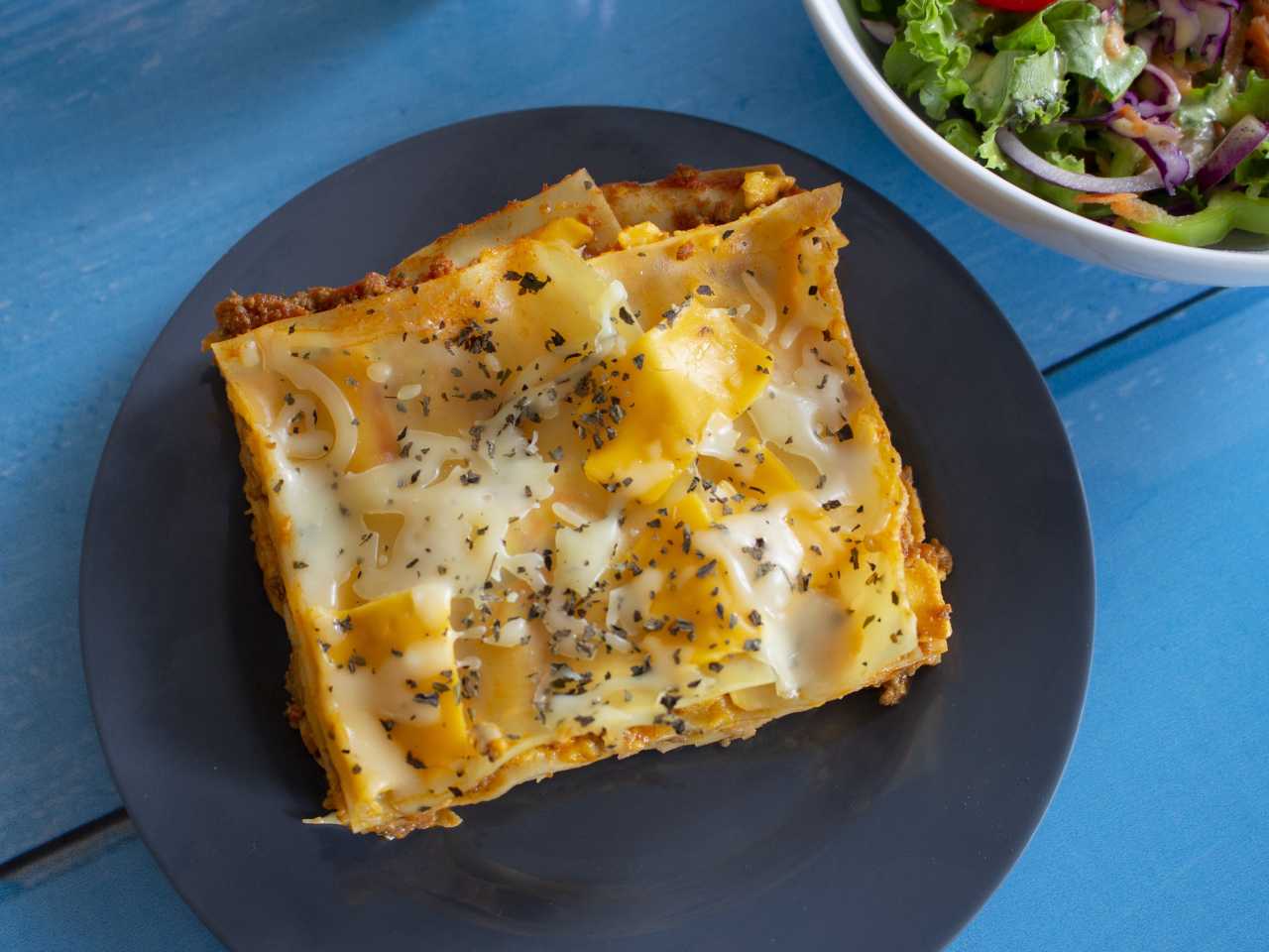 Lasagna con crema di zucca e salsiccia: la ricetta 'WOW' pronta in pochi passaggi (Fonte foto: Pixabay)