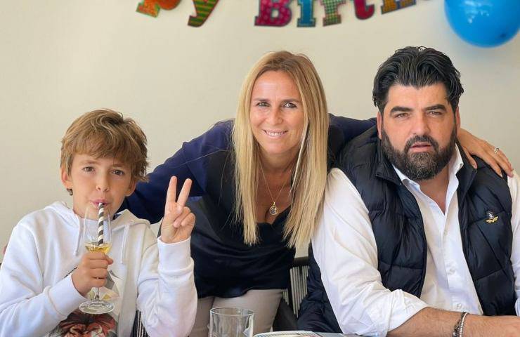 Antonino Cannavacciuolo e famiglia