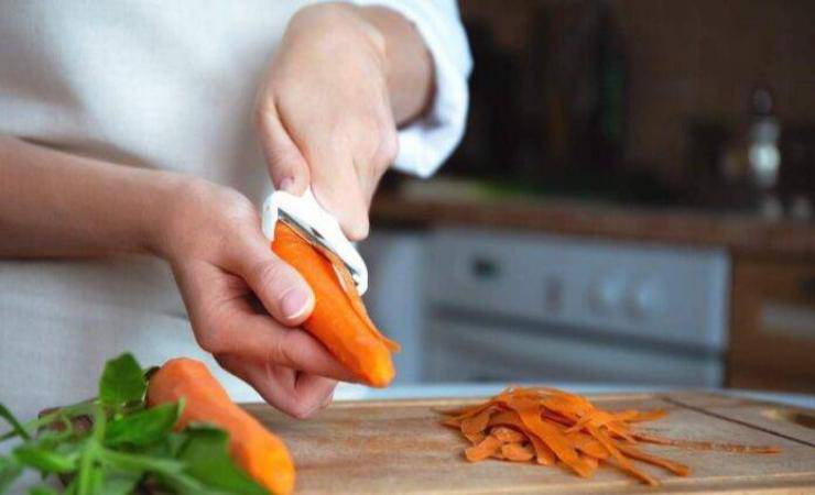 Bucce carote scarti 2 ricette super facili
