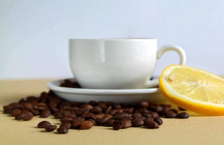 Caffè limone contro emicrania