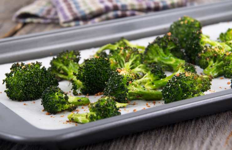 Broccoli croccanti al forno ricetta contorno