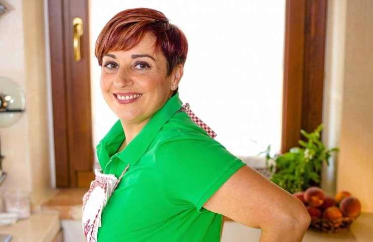 Benedetta Rossi ricetta torta di mele e yogurt