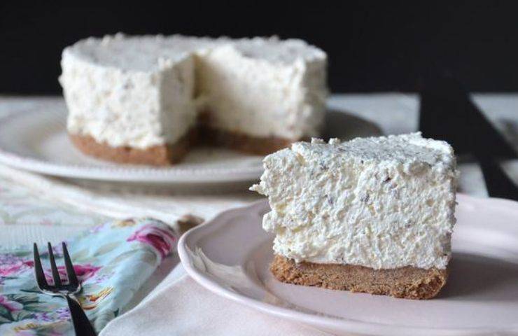 cheesecake al torrone ricetta natale facile e veloce