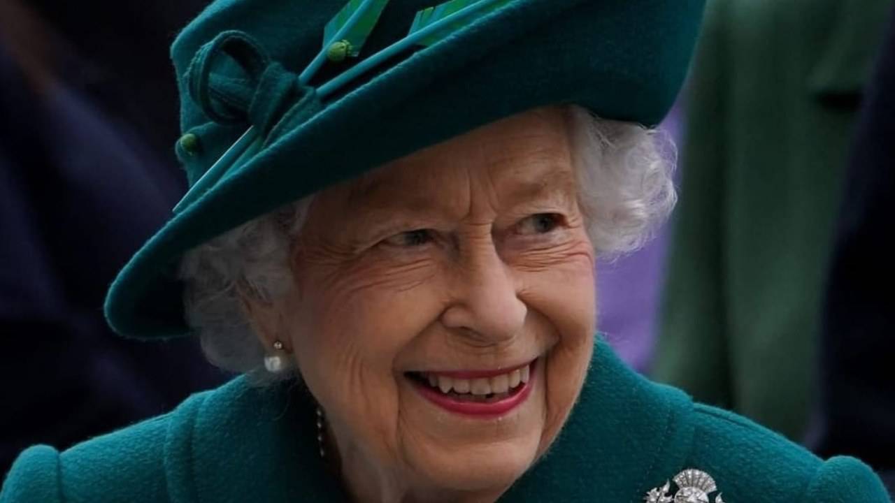 Regina Elisabetta: clamorosa rivelazione sulla sua alimentazione