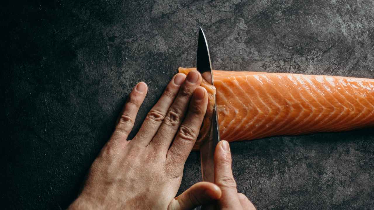 Salmone gratinato ricetta facile veloce