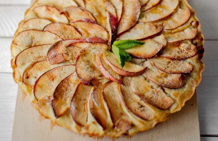 Torta di mele e mandorle ricetta Silvia Fascians