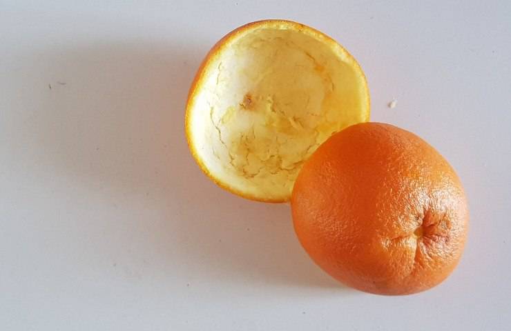 bucce di mandarino e arancia come usarle per profumare la casa