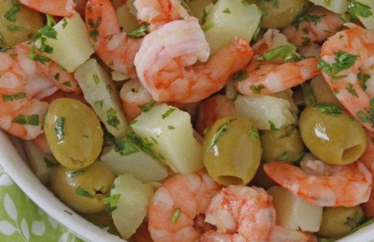 insalata gamberetti patate ricetta facile veloce gustosa