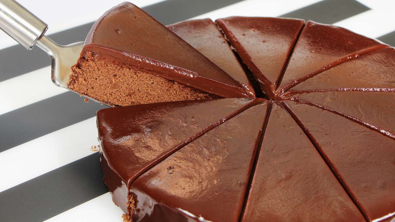 torta al cioccolato 2 ingredienti