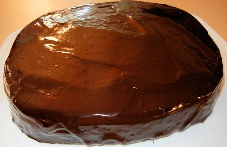 torta cremosa ganache cioccolato ricetta golosa