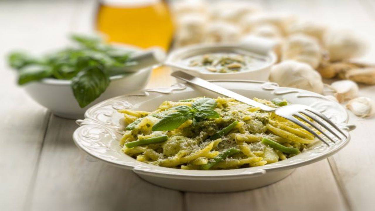 trofie asparagi pecorino ricetta