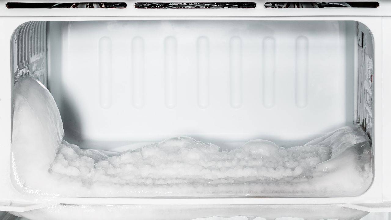 Come sbrinare freezer frigo trucchetto
