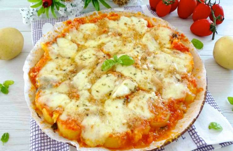 patate pizzaiola piatto vegetariano ricetta filante facile