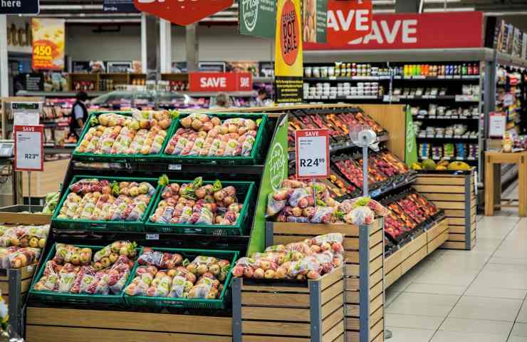 discount ipermercati supermercati chiusi aperti festività