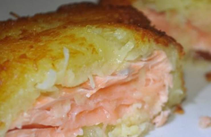 salmone crosta patate ricetta facile ricca omega 3
