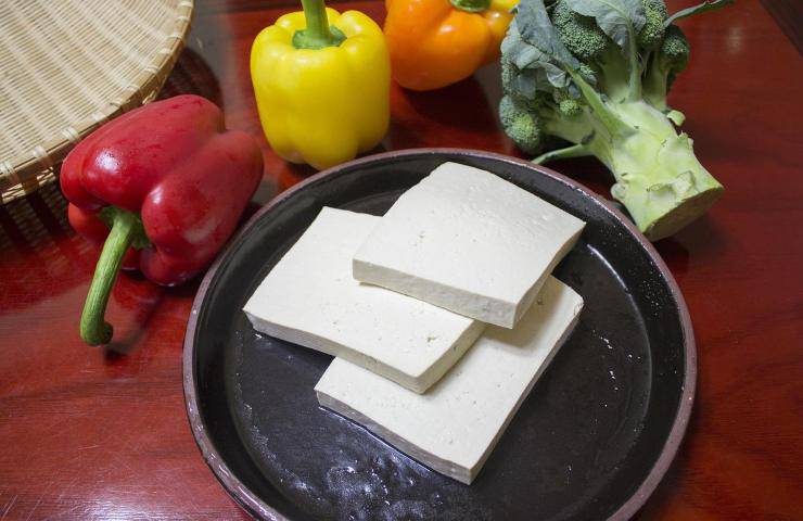 tofu proteine sostituzione carne colesterolo alto
