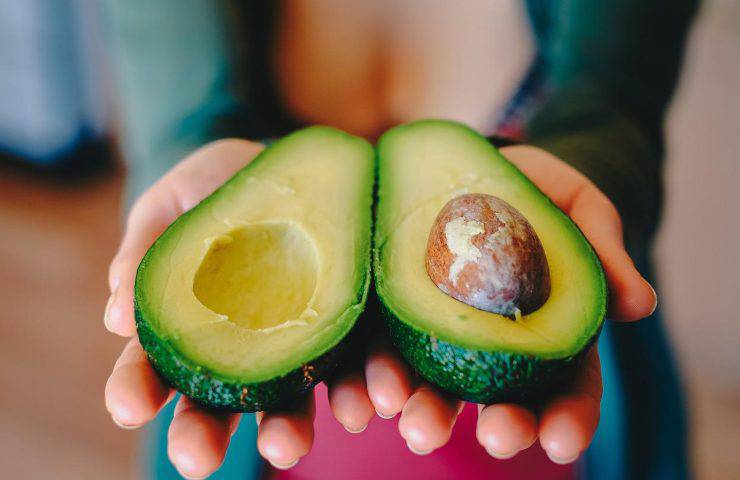 benefici proprietà nutrizionali avocado