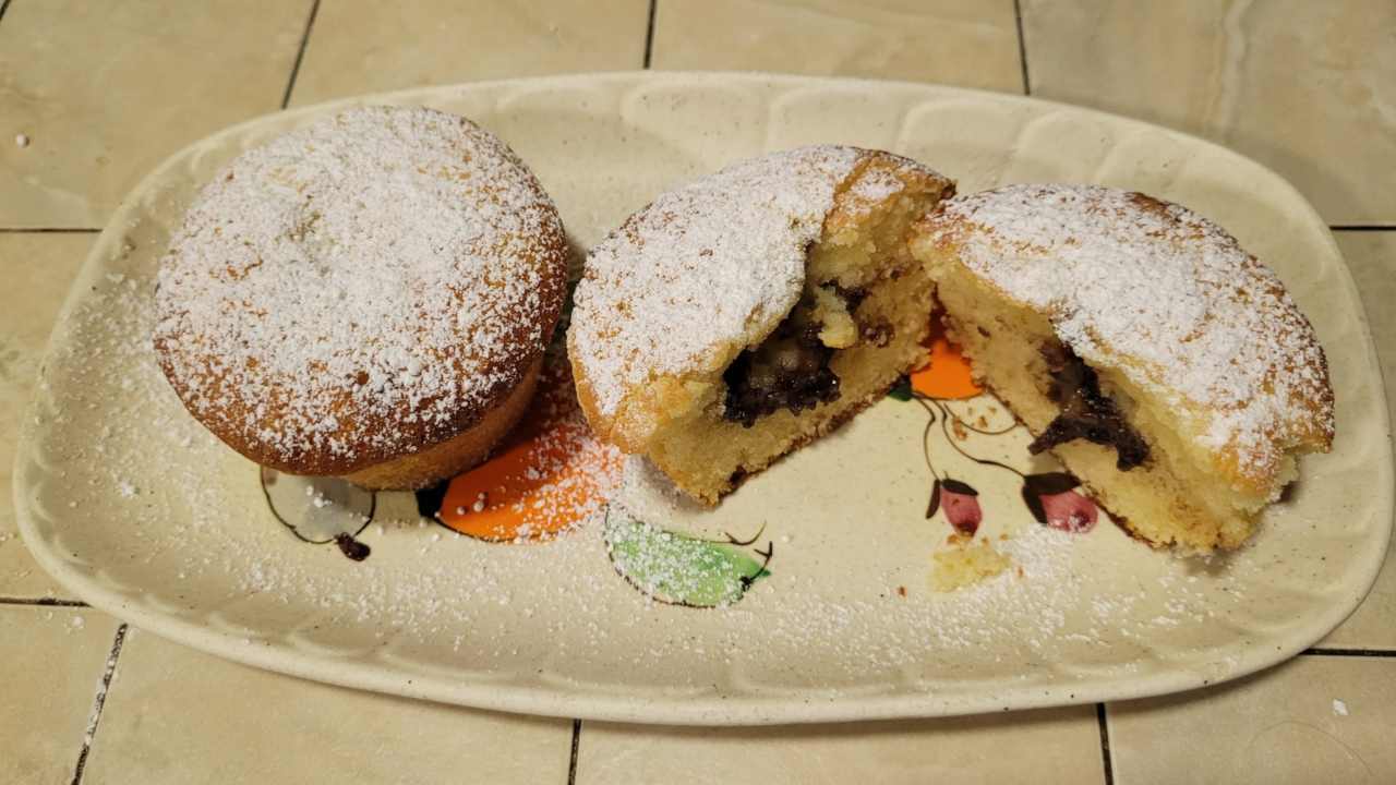 Muffin con mascarpone e crema di nocciole