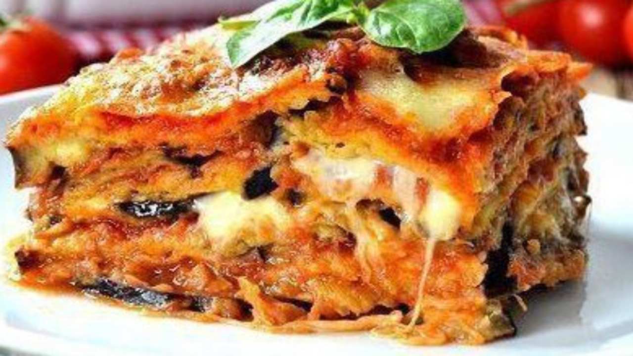 Parmigiana melanzane con patate ricetta light