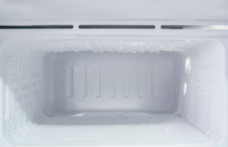Come sbrinare freezer trucchetto