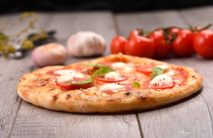 Pizza gourmet prezzi folli Briatore Flavio