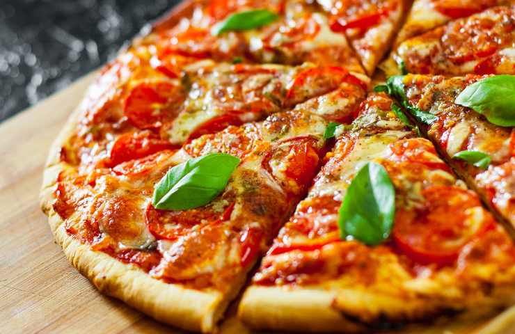 pizza senza lievito ricetta