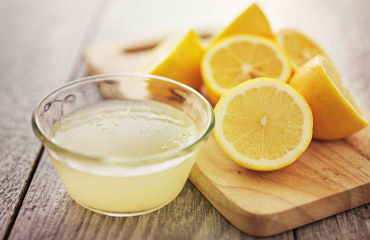 granita al limone ricetta facile