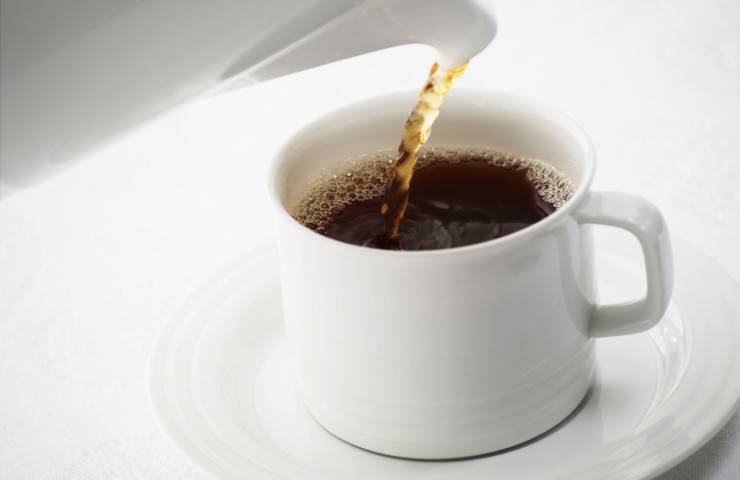 tè nero proprietà benefici