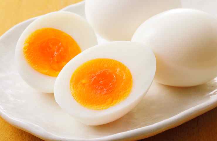 Uova in crosta di sfoglia 