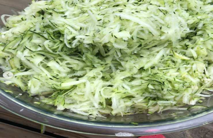 zucchine grattugiate ricetta schiacciata