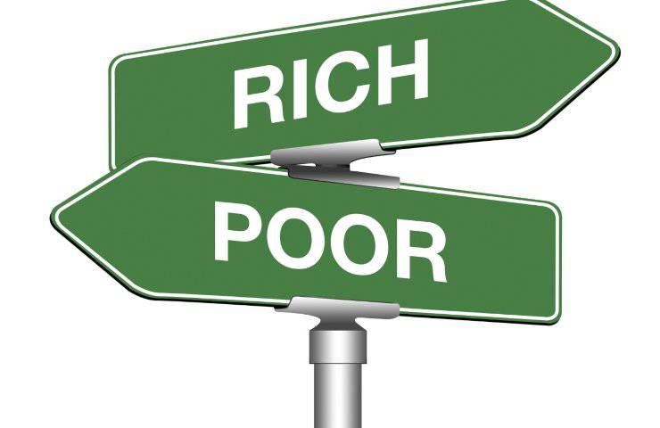 distanza ricchi poveri