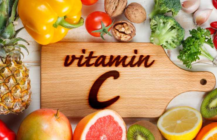 sintomi carenza vitamina c