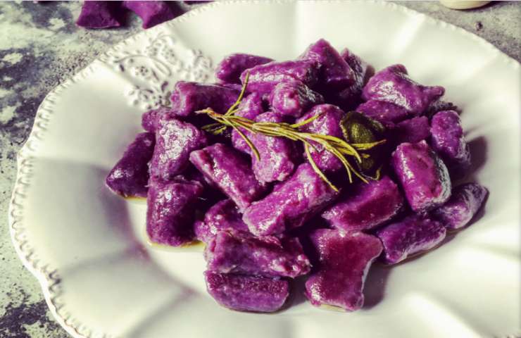 gnocchi patate viola ricetta