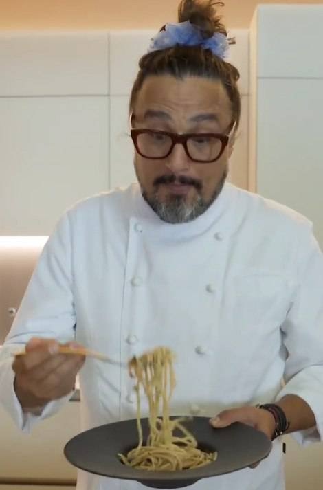 Alessandro Borghese spaghetti aglio olio e peperoncino