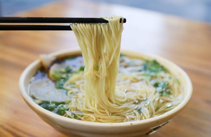 zuppa noodles ricetta