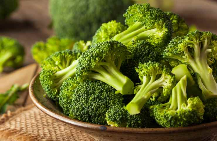 pesto gambi broccoli ricetta