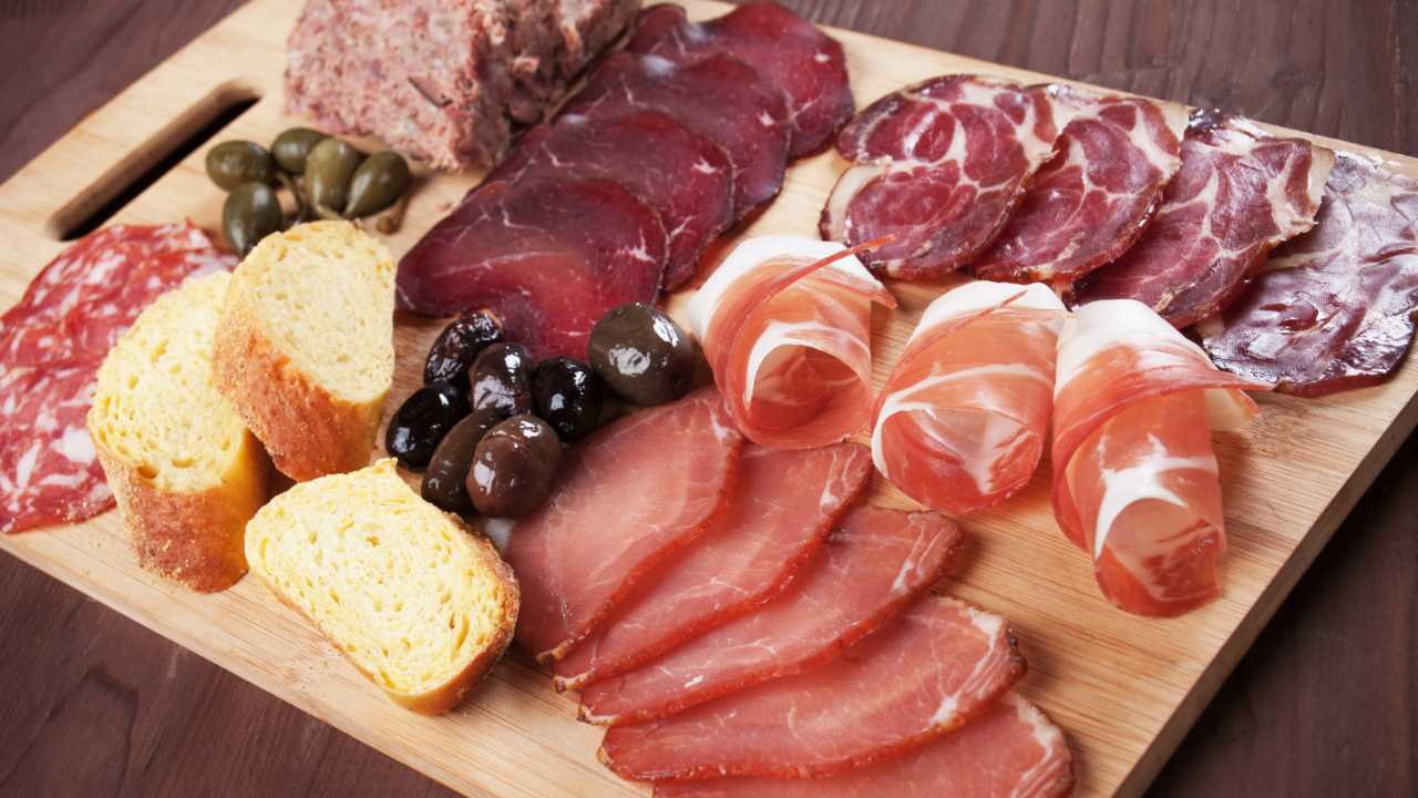 Processat kött, du kan också äta dem på diet: här är vad de är