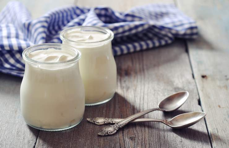 ciambellone yogurt padella ricetta