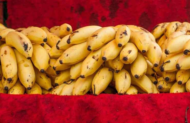 Banane messe in vendita