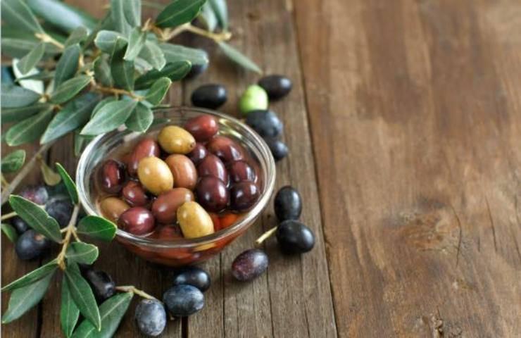 pasta tonno olive ricetta