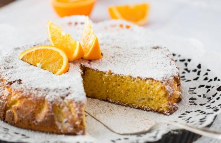 torta arancia frullata ricetta