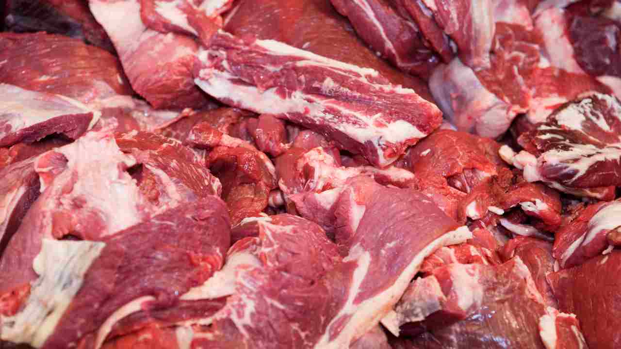 carne rossa perché fa male quanto mangiarne