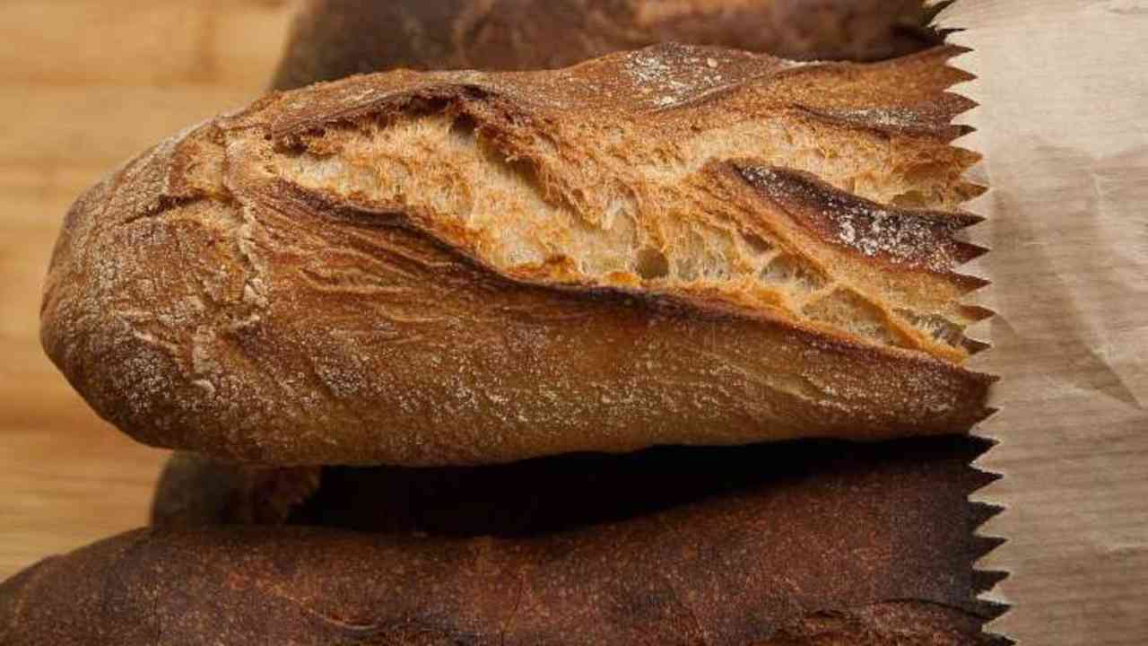 suggerimenti pane fresco come conservare