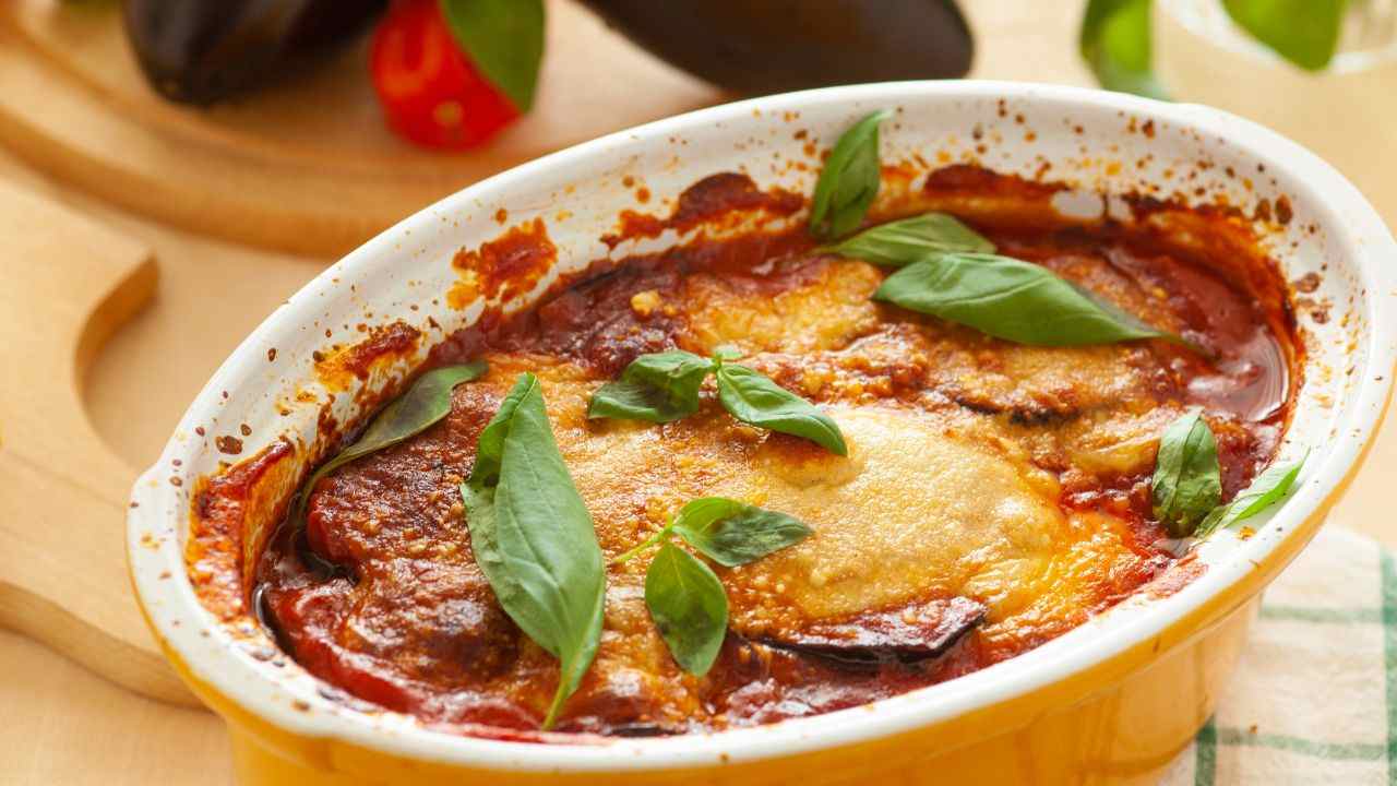 Parmigiana di melanzane: storia e ricetta