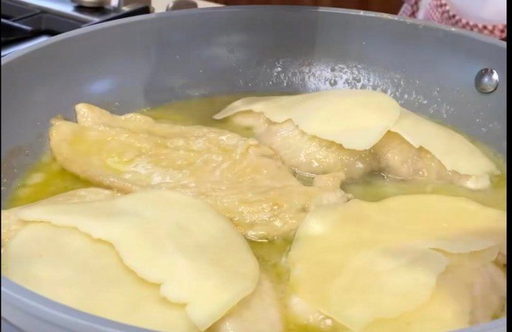 preparazione scaloppine pollo ricetta Benedetta Rossi